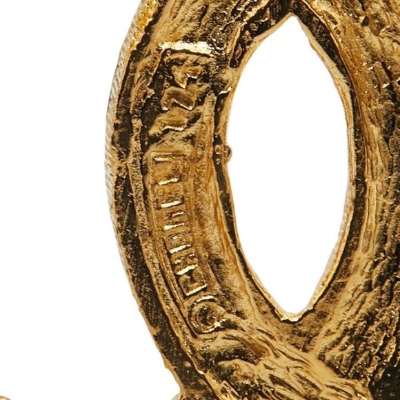 CHANEL Authentic Gold Logo Brooch - Picture 3 of 4